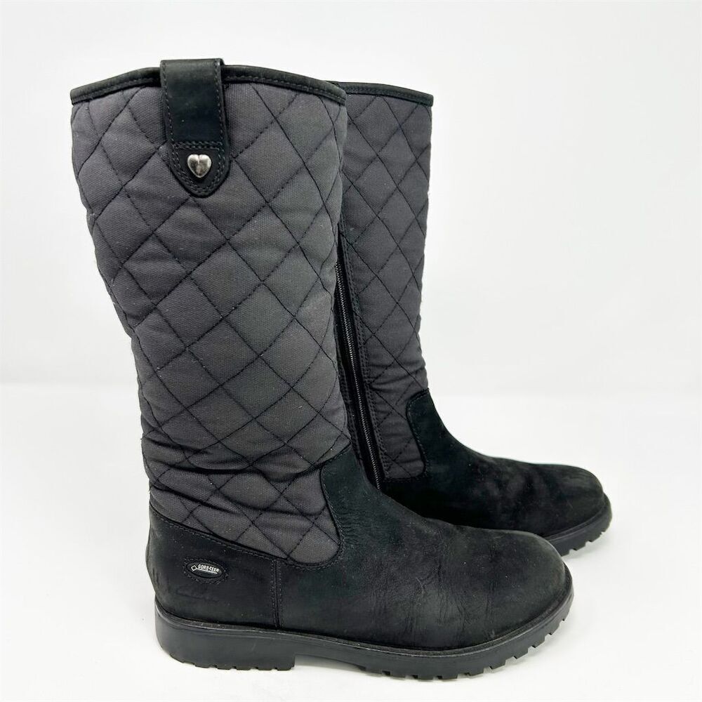 Clarks Boys or Girls Quilted Waterproof Snow Boots Black Size 2 Winter Casual